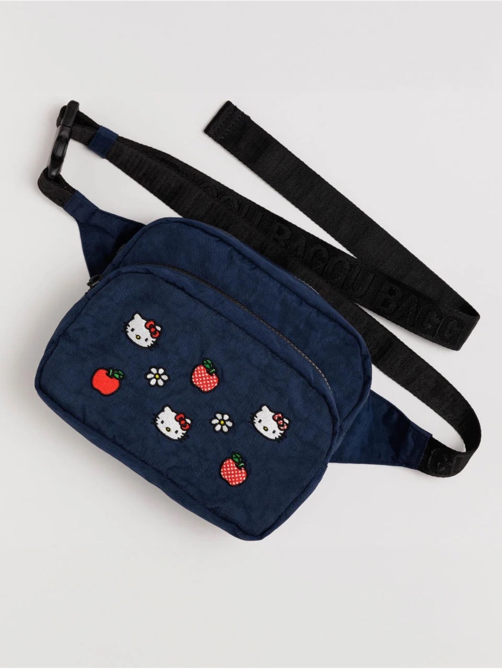 BAGGU hello kitty Sanrio Fanny pack